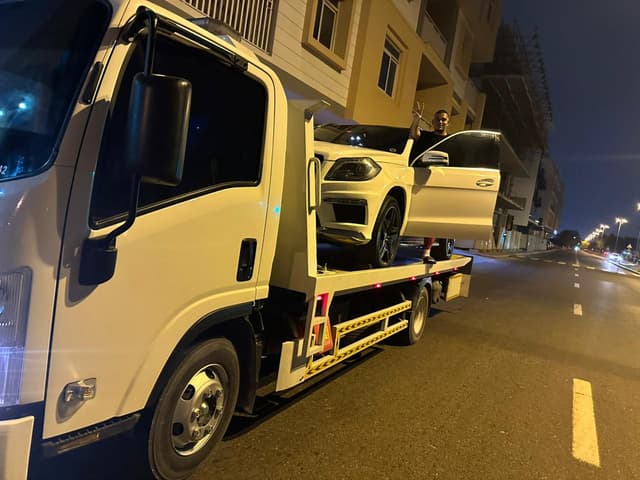 24/7 car recovery Dubai