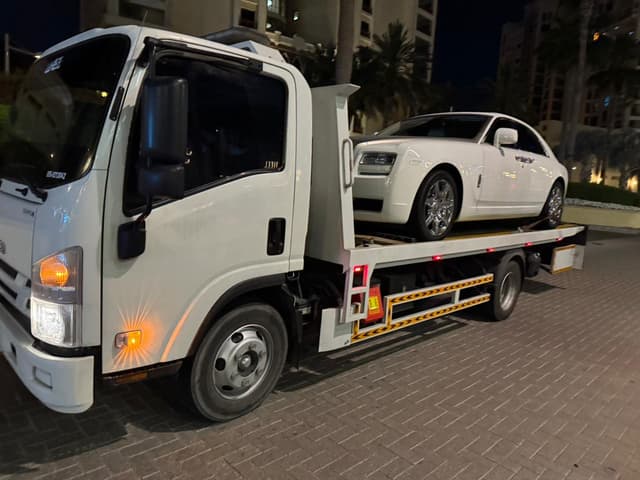 Luxury vehicle towing