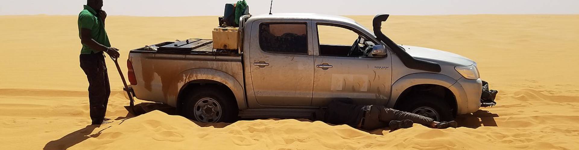 Affordable desert towing service